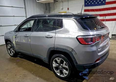 2017 Jeep Compass Limited из США, поврежденный, VIN 3C4NJDCB9HT636096